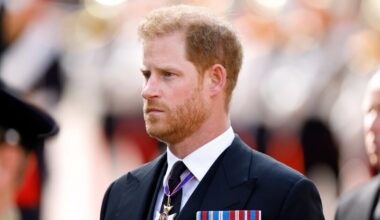 Royal Family LIVE: Prince Harry told to 'keep mouth shut' | Royal | News