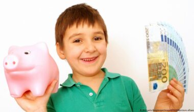 Germany news: Parliament approves pension plan for children