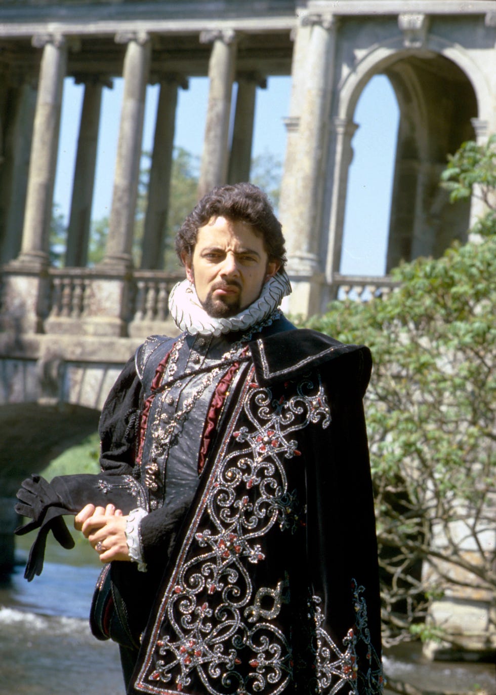 Rowan Atkinson, Blackadder II rowan atkinson, blackadder ii