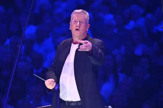 The concert was conducted by Stephen Bell.