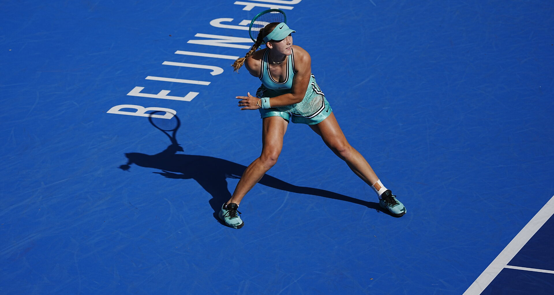 Andreeva eases past Polina Kudermetova to make Beijing last 16