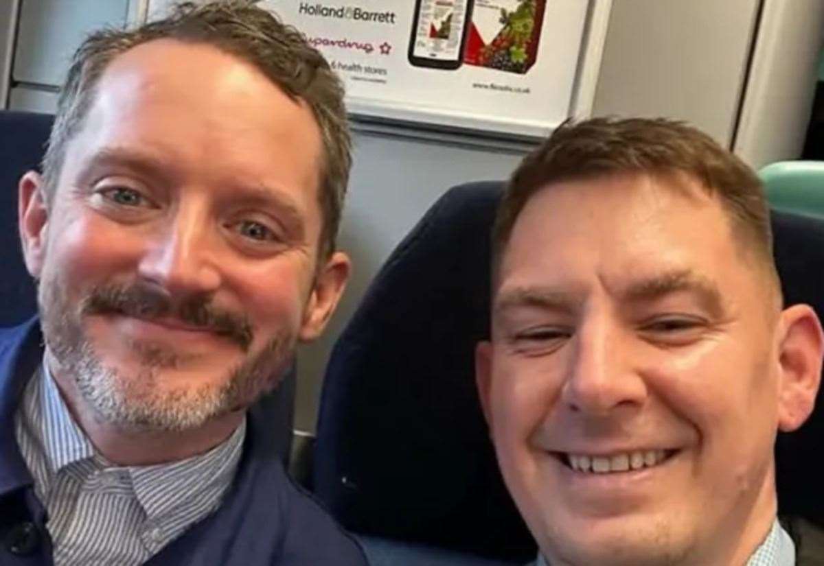 Lord of the Rings star Elijah Wood poses for pictures with fan in Margate