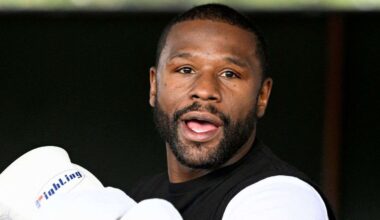 Floyd Mayweather has his call for world title shot accepted: “I want your record on the line”