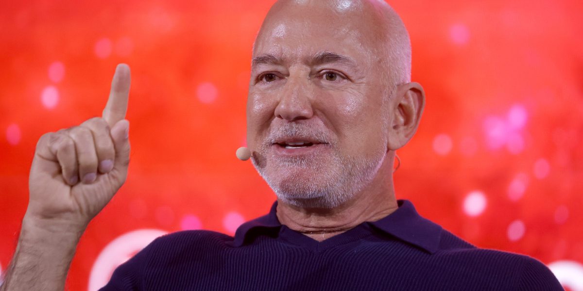 Jeff Bezos says a 3-day workweek and more single-income households are on the way thanks to AI
