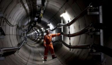 River Thames tunnel work between Gravesend and Tilbury finished 49 days early