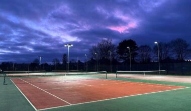 Newark Tennis Club plans to replace grass with hard courts approved by district council