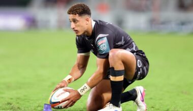 European clubs chase signature of Springboks fly-half Jordan Hendrikse
