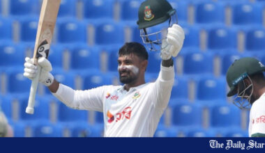 From four ducks to a Test ton: Litton makes his statement