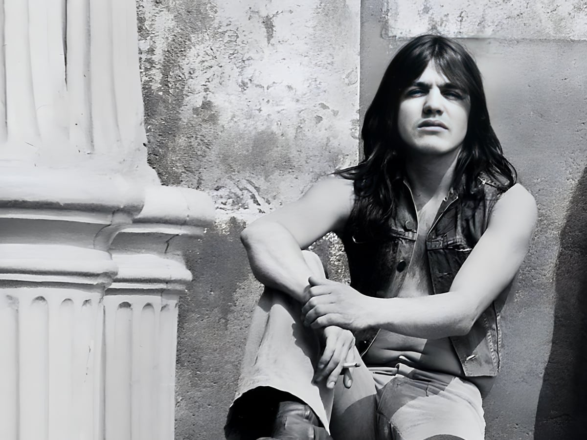 The 25,000,000-selling song Malcolm Young wanted to throw away: “I don’t know if it’s crap or not”