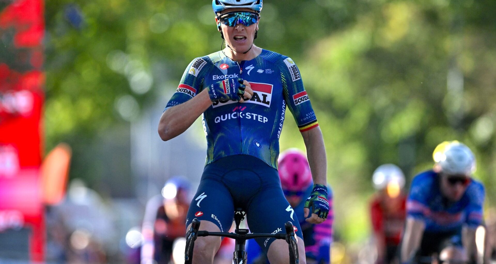 Eneco Tour: Tim Merlier wins stage 1 sprint in Ede ahead of Dylan Groenewegen