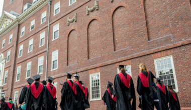 UK universities withdraw admission offers to Nigerian, Pakistani and Bangladeshi students over fears of losing sponsorship licences