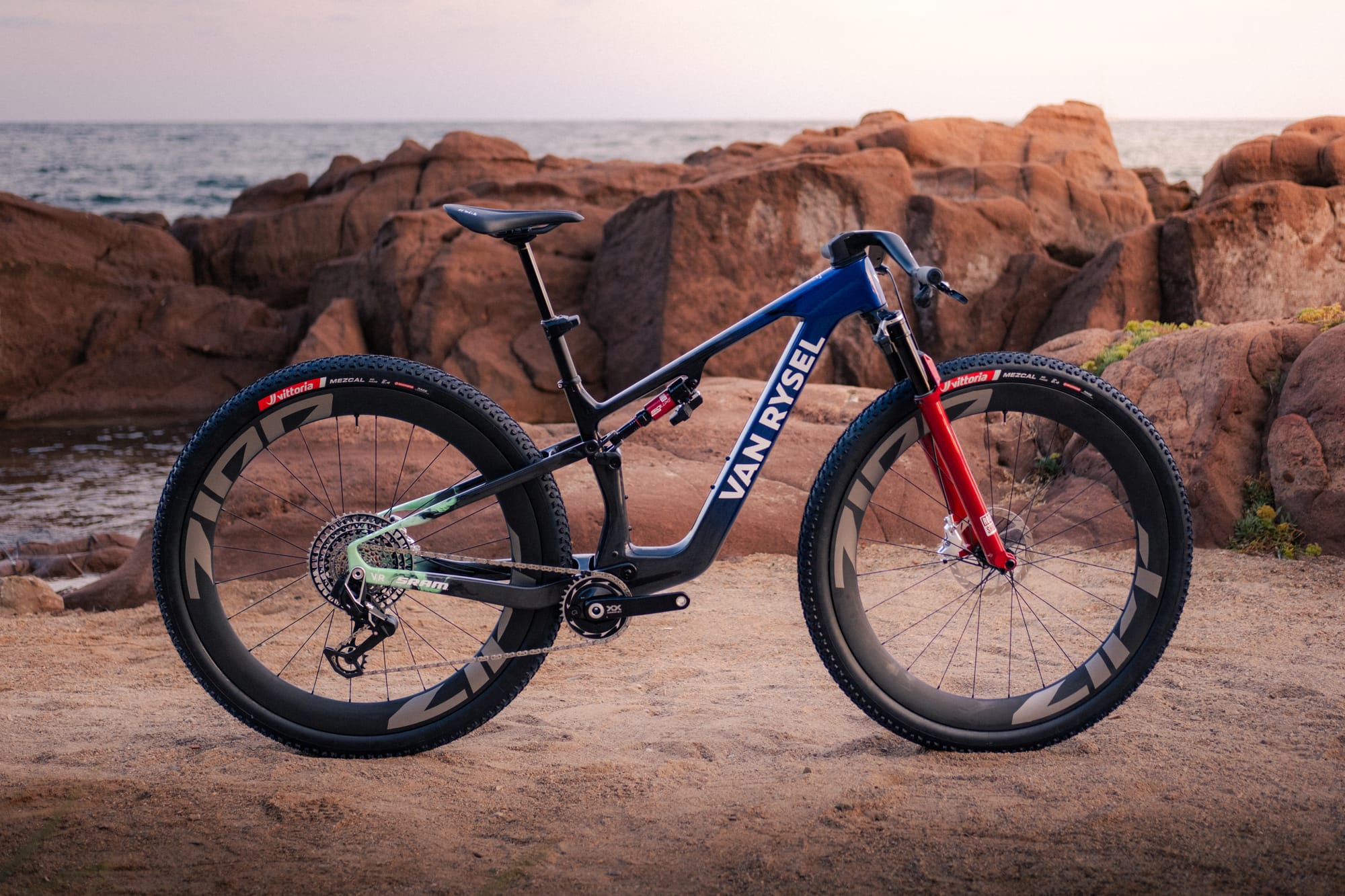 Van Rysel enters XC with an aero-optimised 32” race bike