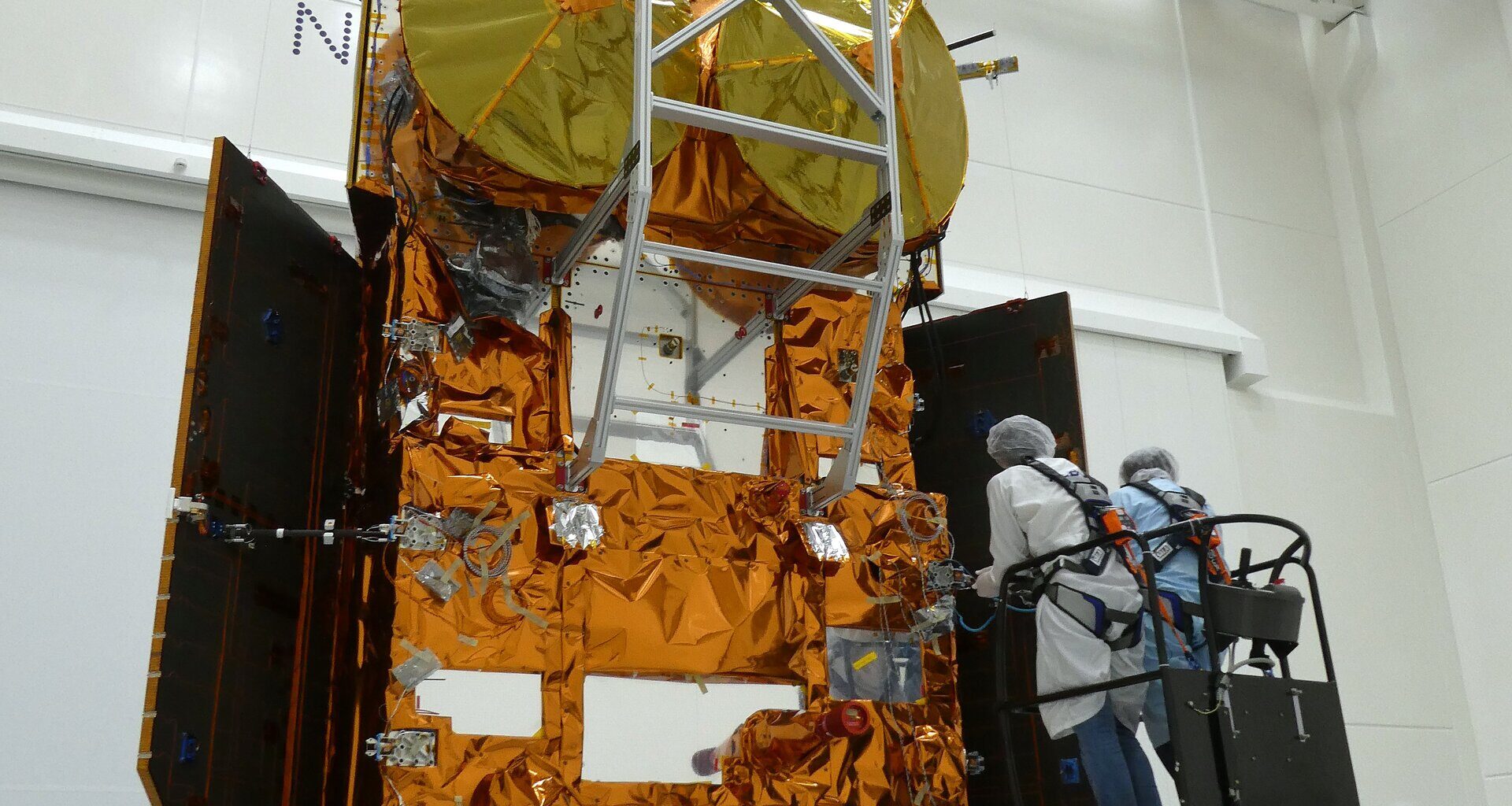 Testing CRISTAL’s solar panel deployment