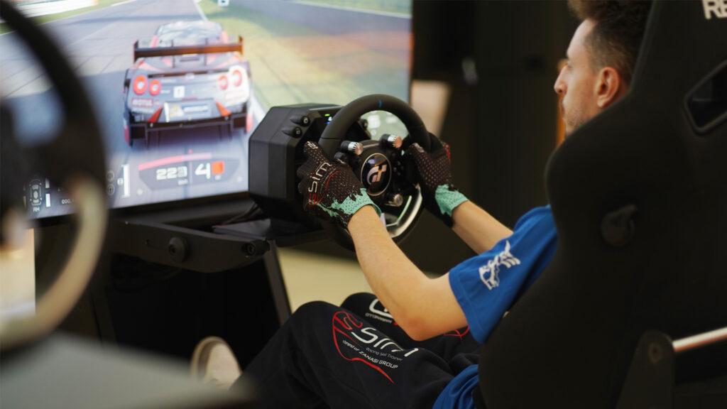 Thrustmaster TGT III 02