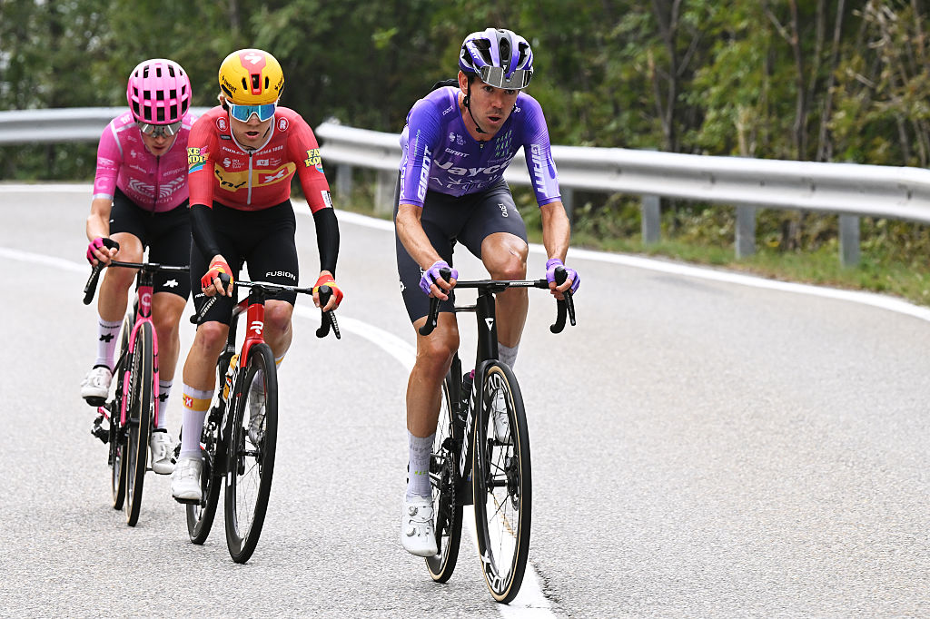 COMO, ITALY - OCTOBER 10: (L-R) Michael Leonard of Canada and Team EF Education - EasyPost, Johannes Kulset of Norway and Team Uno-X Mobility and Ben O&amp;apos;Connor of Australia and Team Jayco AlUla compete in the breakaway during the 120th Il Lombardia 2026 a 239km one day race from Bergamo to Como / #UCIWT / on October 10, 2026 in Como, Italy. (Photo by Dario Belingheri/Getty Images)