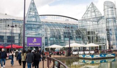 Kent Police appeal after woman assaulted and girls harassed at Bluewater Shopping Centre, Greenhithe
