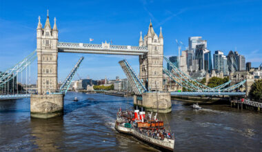UK’s Historic Waverley Steamer Celebrates 80th Anniversary of Her Launch
