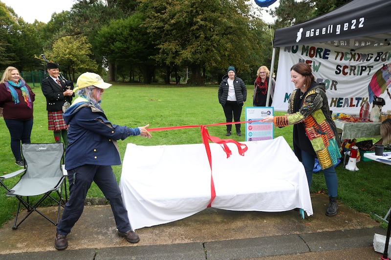 The unveiling of New Script for Mental Health’s new Give 5 installation bench in the Falls Park in west Belfast as part of Féile na Carraige 2026. PICTURE: MAL MCCANN