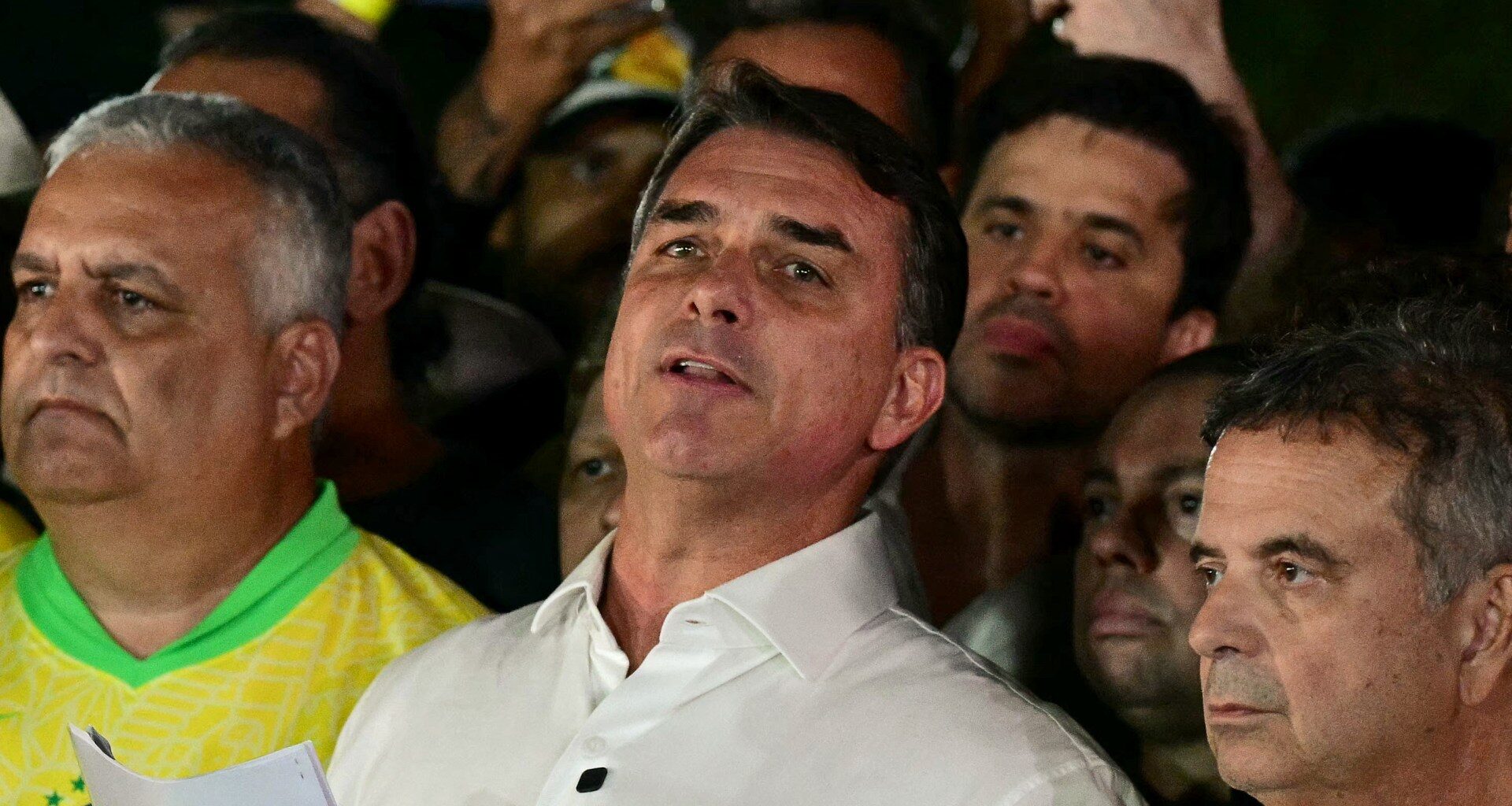 Flavio Bolsonaro flees Brazil after election loss, US says will grant visa | Donald Trump News