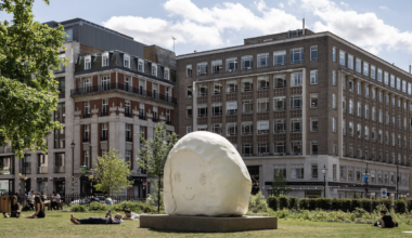 Downsizing and debt swaps: Pace Gallery files latest UK accounts - The Art Newspaper