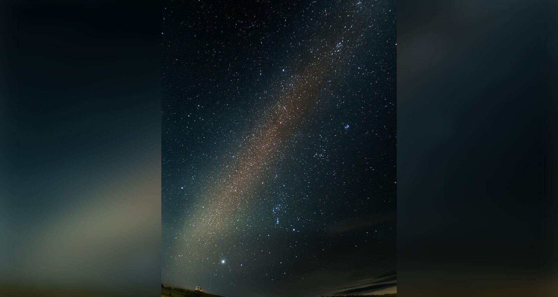Astrophotographer “tricks” camera into tracking stars with neat handheld mode hack, creating amazing Milky Way shot