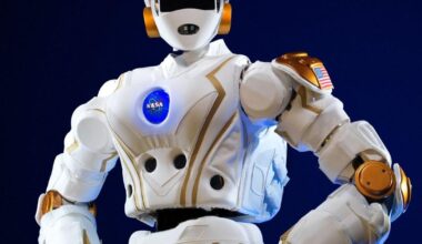 Nasa developing humanoid robots to work alongside astronauts on moon and Mars | News Tech