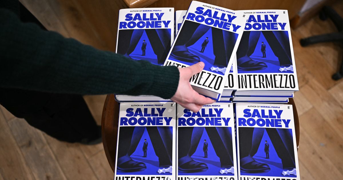 Sally Rooney’s Publisher to Stop Selling Her Books in U.K.