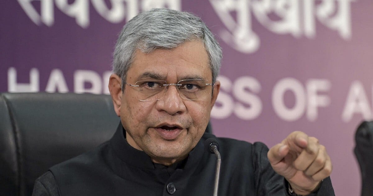 India to have its own smartphones by 2028, claims Union Minister Ashwini Vaishnaw - Deccan Herald
