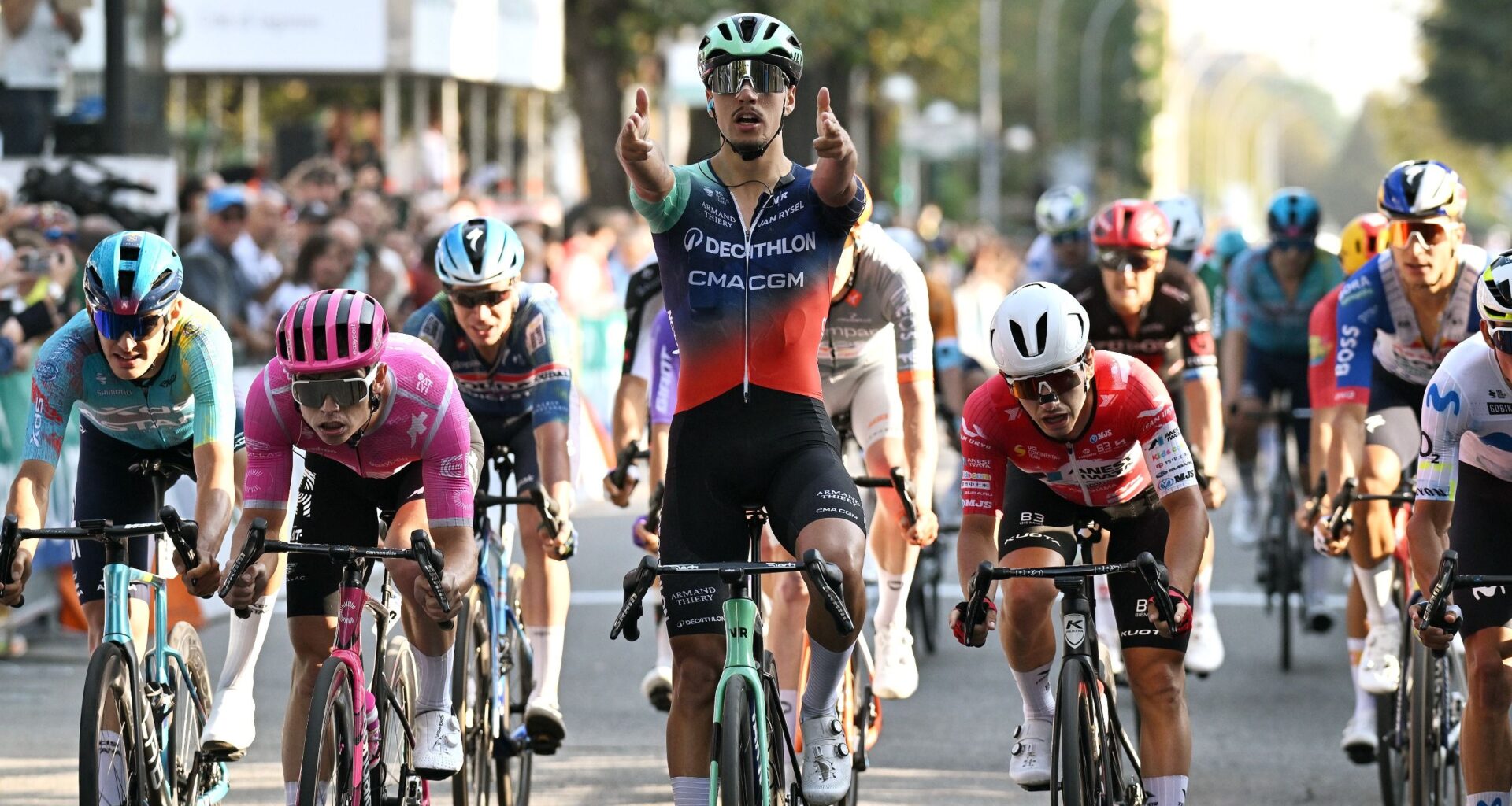 Noa Isidore sprints to Coppa Bernocchi victory to claim another Italian win for Decathlon CMA CGM