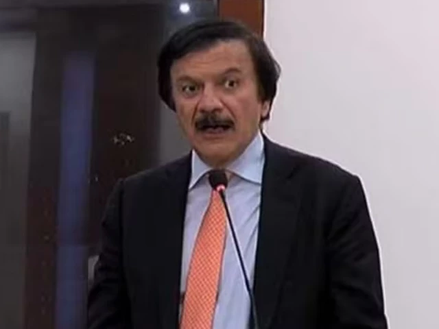 prime minister s adviser on industries and production haroon akhtar khan