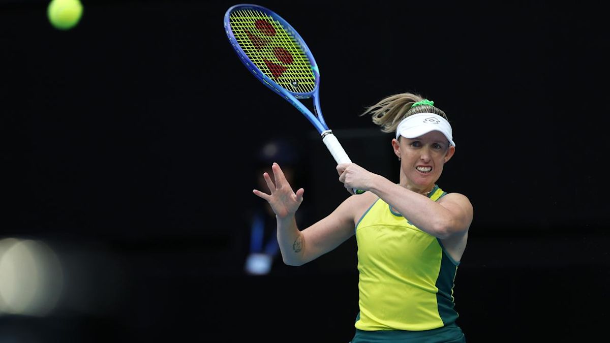 Hunter, Birrell storm into second round at China Open