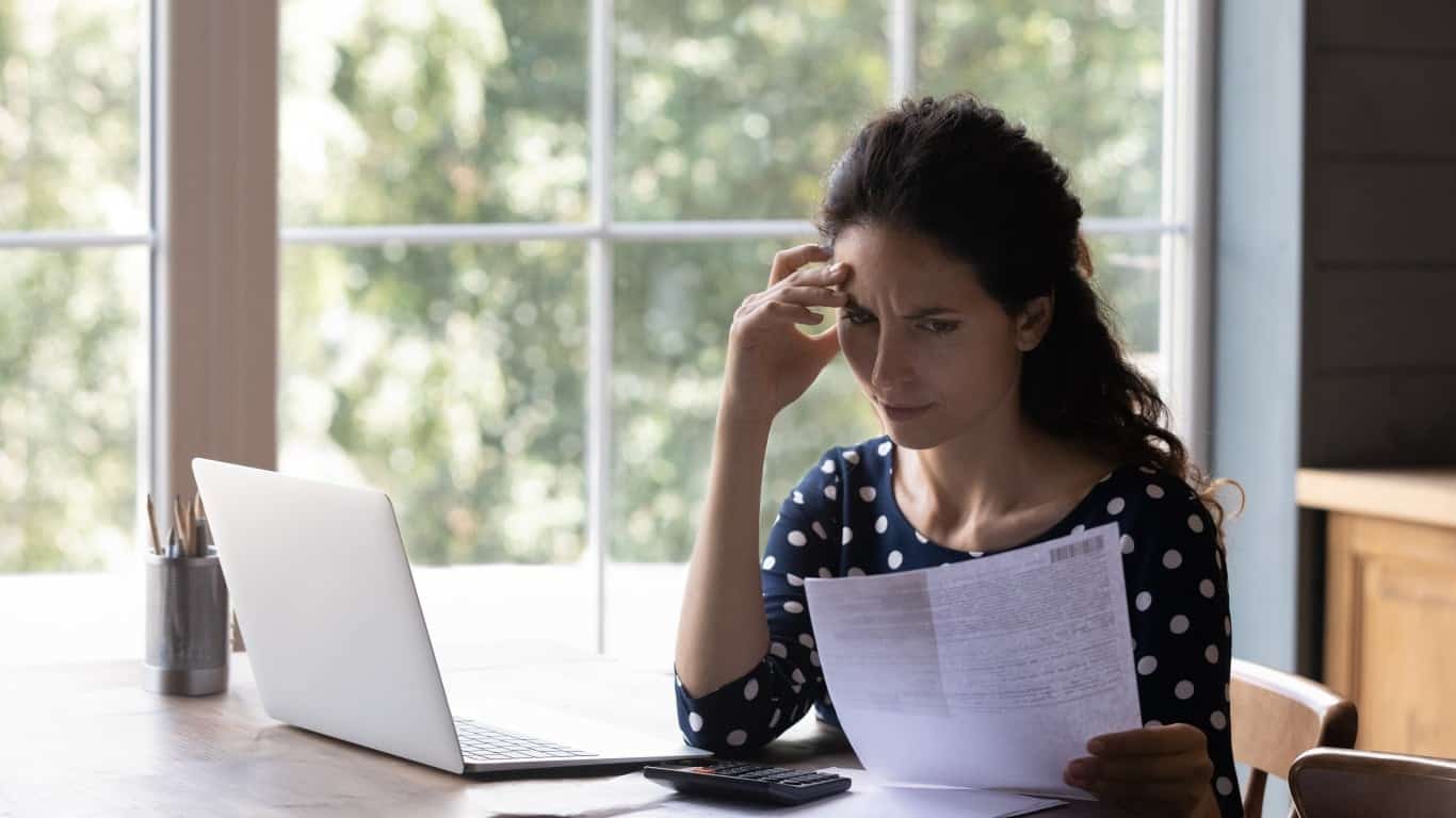A 67-Year-Old Wants Smaller RMDs From Her $1 Million 401(k), but Moving $200,000 to a Roth Creates a Bill Today