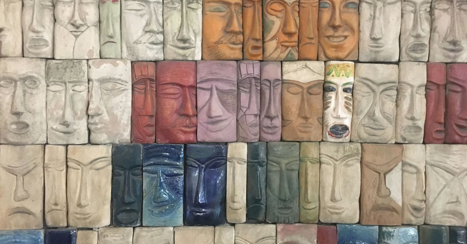 Living Without the Ability to Recognize Faces