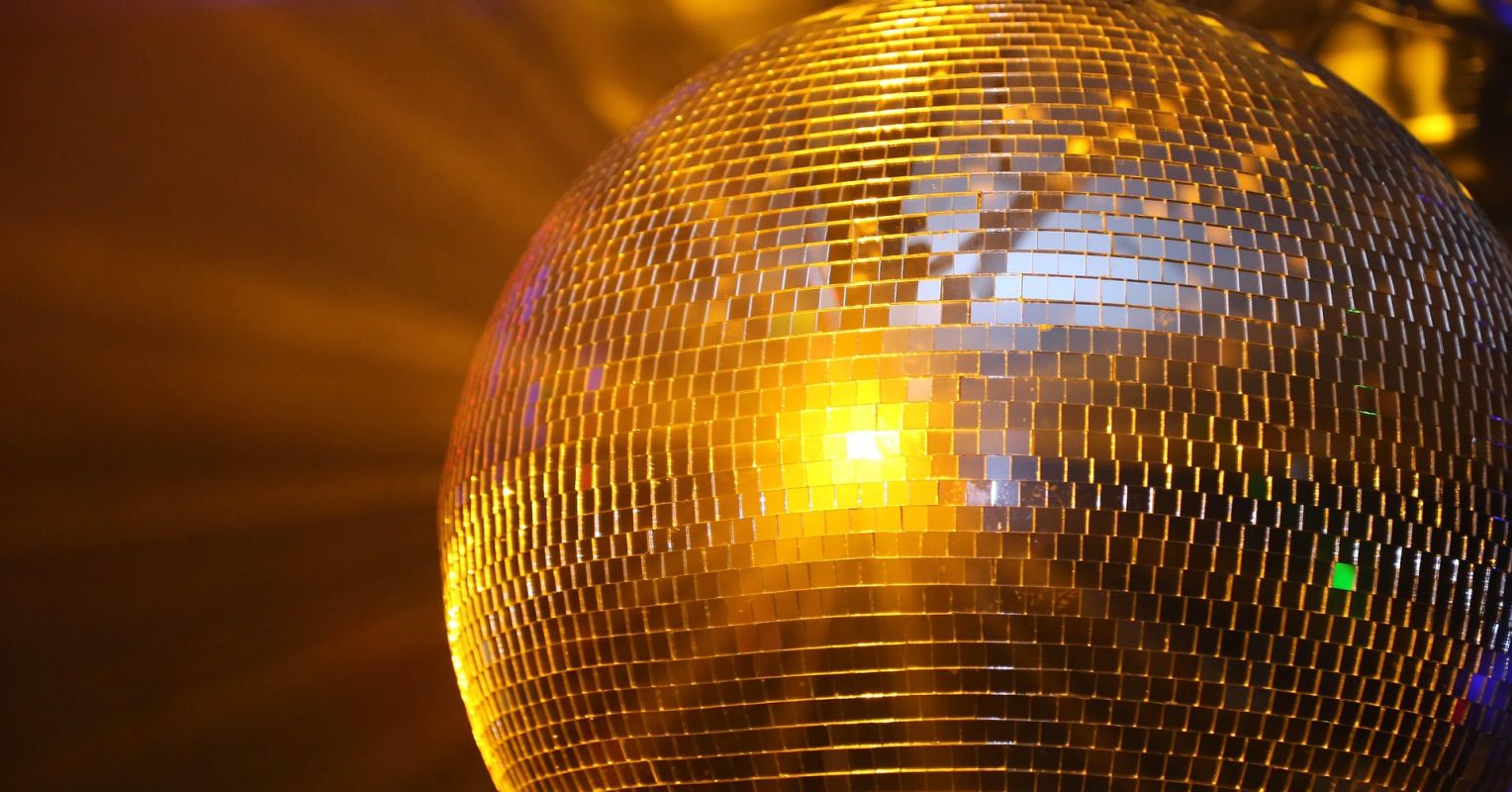 Reflected Glory and the Guillermo Rodriguez Phenomenon