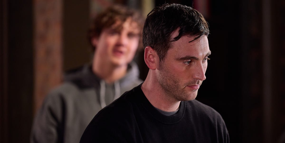 Coronation Street reveals first look at Kit's emotional hair shave scene