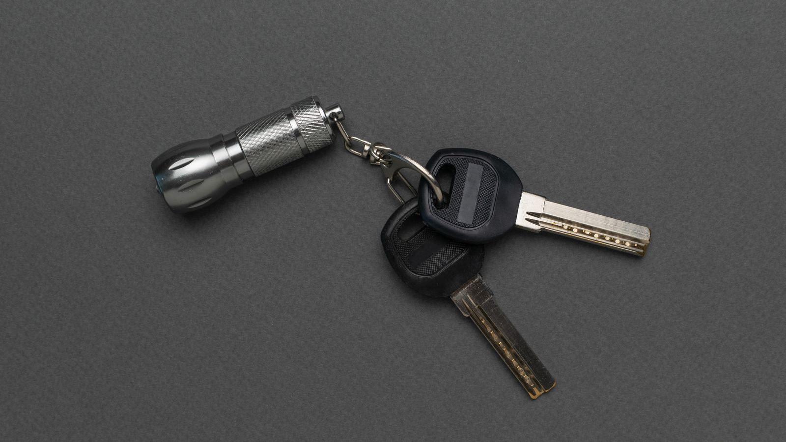 5 Cool Mini-Gadgets You Can Actually Carry On Your Keychain