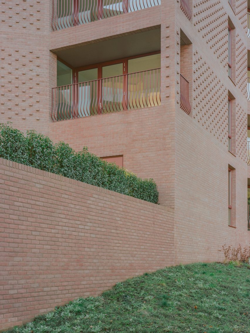 Stirling Prize winner Lion Green Road by Mary Duggan and Ruff Architects