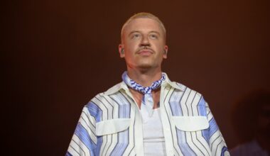 Macklemore Kicks Off First 'Free Palestine' Show With Call for Unity