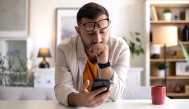 iPhone, Pixel and Galaxy call screening explained for unknown callers