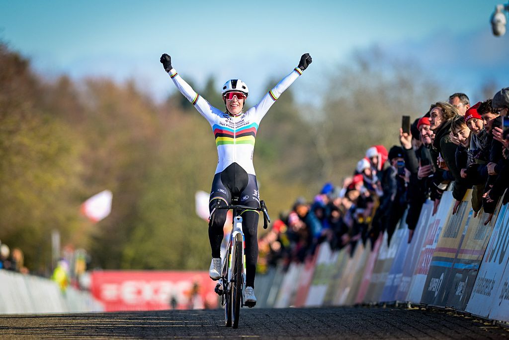 Lucinda Brand (Baloise-Het Poetsbureau) winning the 'Waaslandcross' on February 14, 2026. (Photo by DAVID PINTENS / Belga / AFP via Getty Images) / Belgium OUT