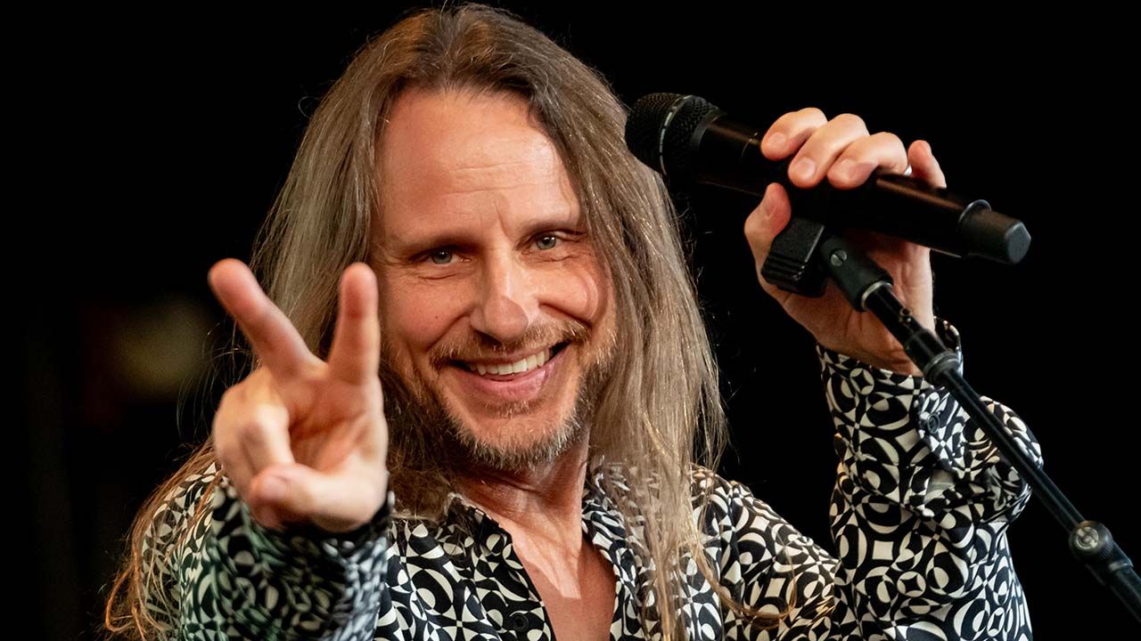 Yes lead singer Jon Davison performs during at Budweiser Stage, on August 25, 2024 in Toronto, Ontario, Canada. (Photo by Julian Avram/Icon Sportswire via Getty Images)