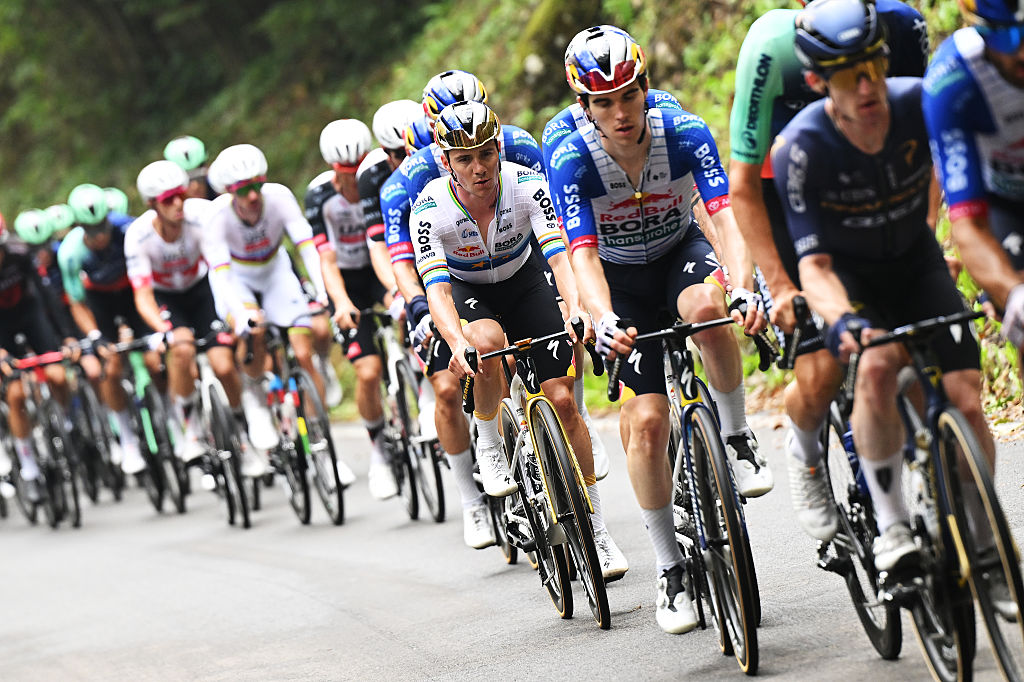 COMO, ITALY - OCTOBER 10: Remco Evenepoel of Belgium and Team Red Bull - BORA - hansgrohe competes during the 120th Il Lombardia 2026 a 239km one day race from Bergamo to Como / #UCIWT / on October 10, 2026 in Como, Italy. (Photo by Dario Belingheri/Getty Images)