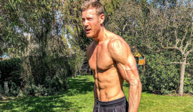 Tom Hopper, 41, Already Had the Action-Star Muscle – These 3 Rules Helped Him Build the Fitness to Match