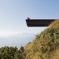 Cantilevered viewpoint on Perspektivenweg walking trail by Snøhetta, Innsbruck, Austria