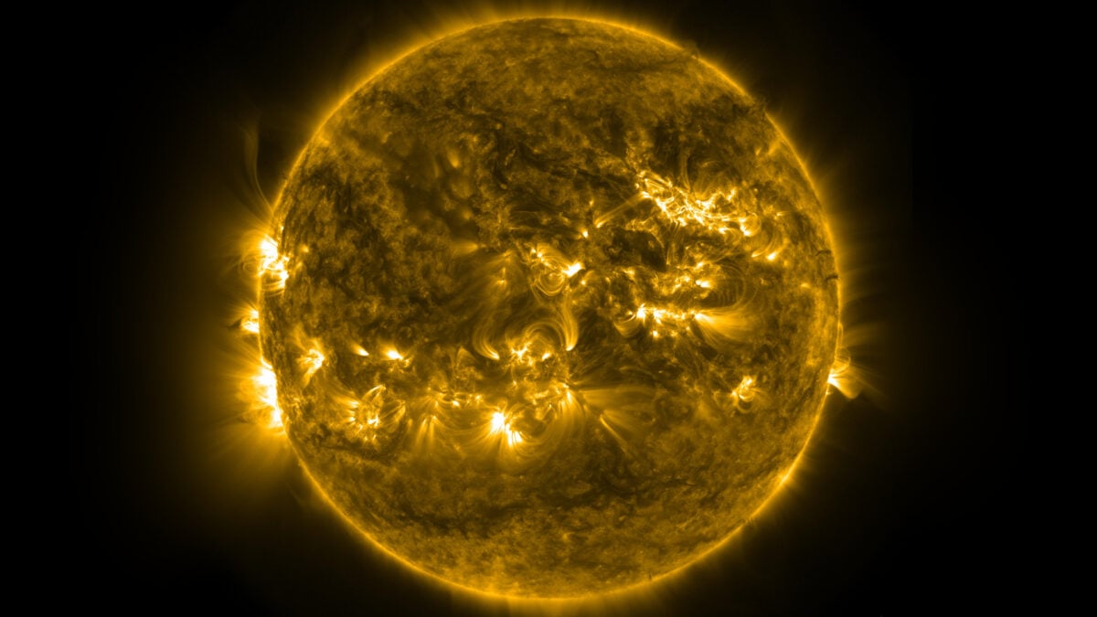 Last Year’s Monster Solar Storm Gave a Transatlantic Flight a 43% Radiation Boost