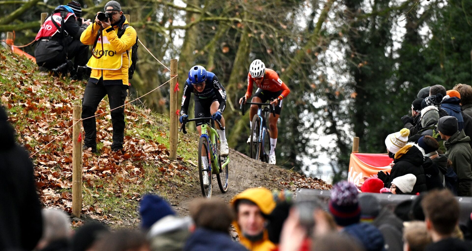 Will Van der Poel and Van Aert race, Brand's dominance, and Van Empel's return – The storylines to follow this cyclo-cross season