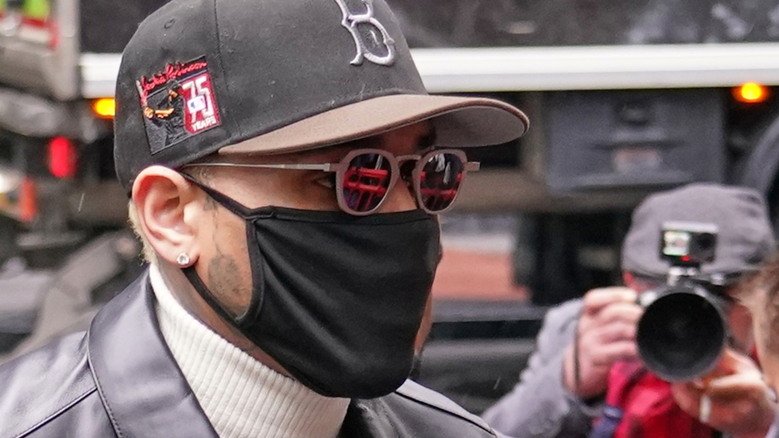 Singer Chris Brown avoids prison time for brawling at a London nightclub