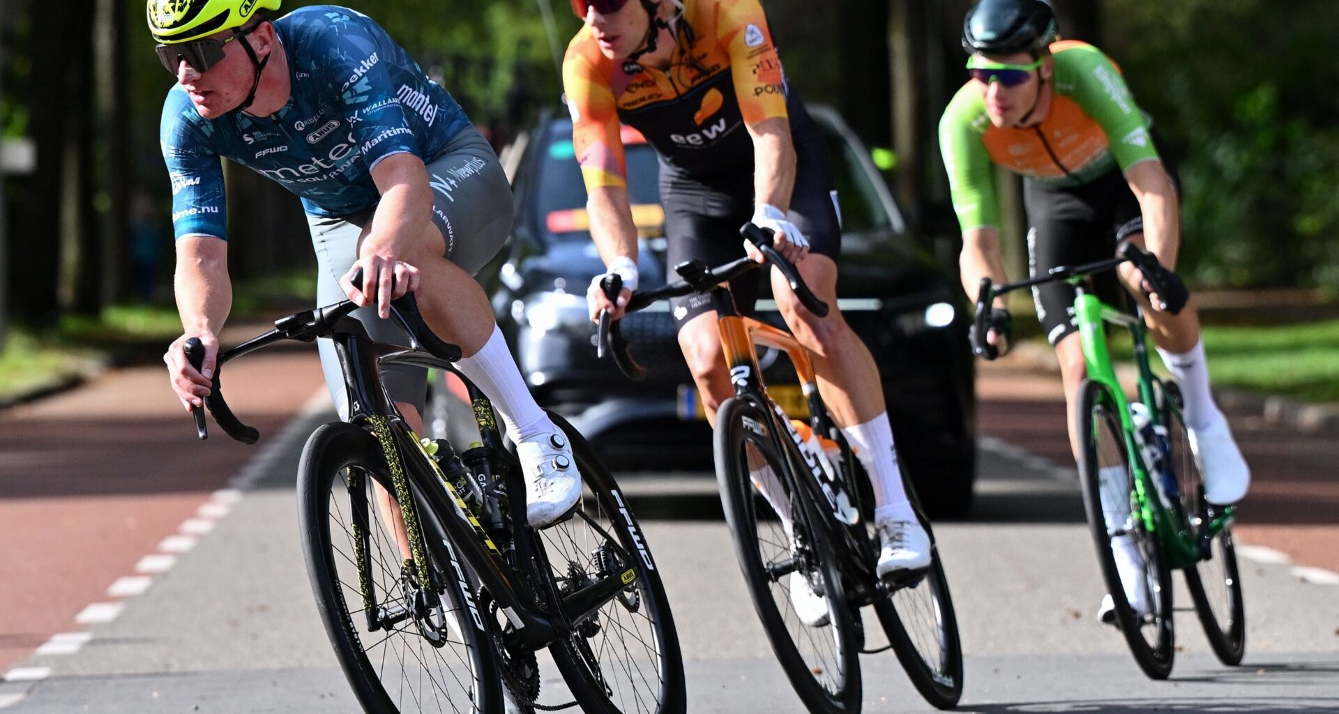 Car enters course during Dutch race just four days after rider safety protest at Il Lombardia