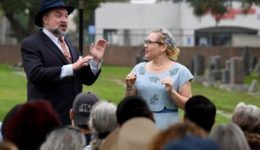 Hundreds learn about Long Beach’s history at 29th annual Historical Cemetery Tour – Press Telegram
