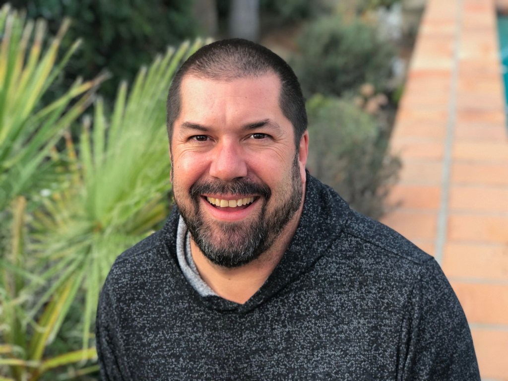 How a CSUF alum turned his passion for music into a career as a top talent manager – Orange County Register